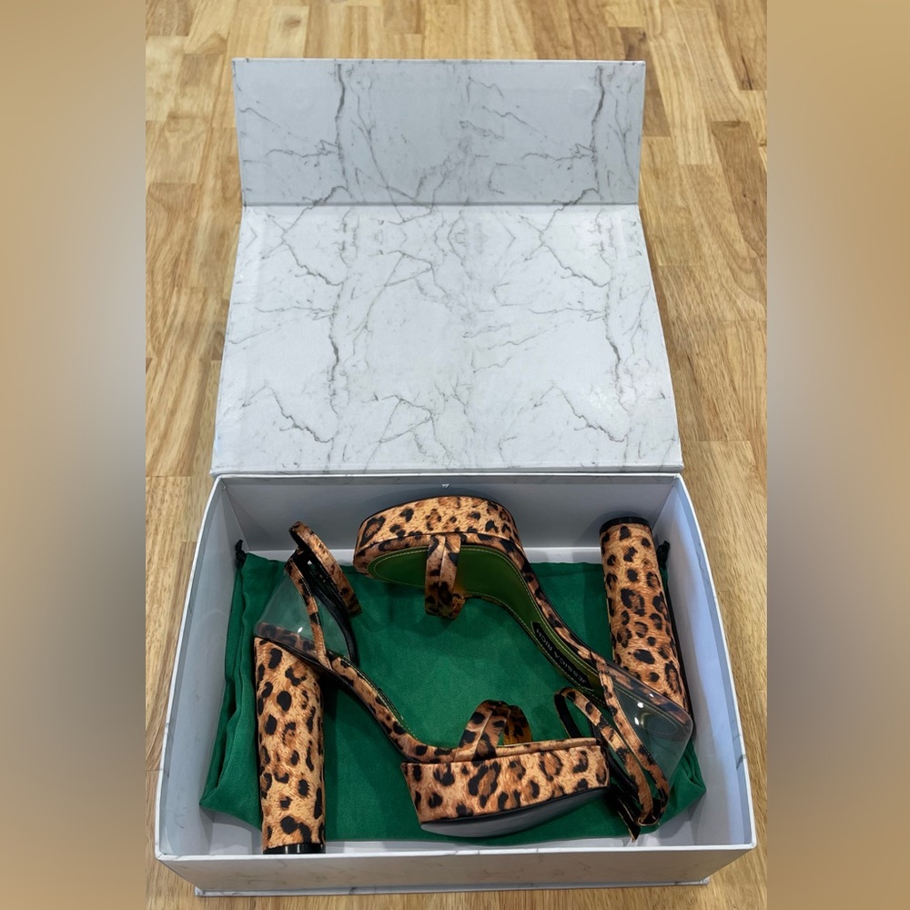 JESSICA RICH - Leopard Sandals - Picture 11 of 13